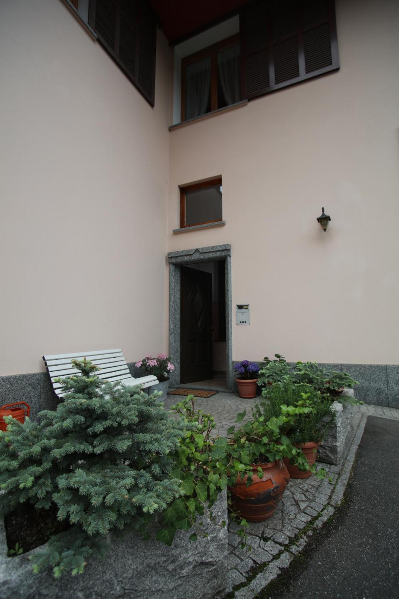 Le Ortensie Rooms Lovero Valtellino Экстерьер фото